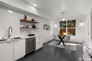 23214 Fitzgerald Rd, Bothell, WA 98021 - Photo 9