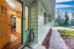 4617 200th St SE, Bothell, WA 98012 - Photo 3