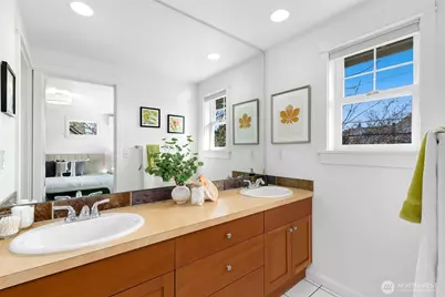 2101 E Jefferson Street, Seattle, WA 98122 - Photo 19