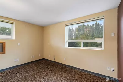 101 E Main Avenue, Morton, WA 98356 - Photo 21