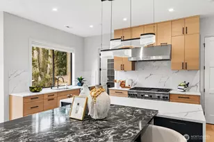 1028 163rd Ave SE, Bellevue, WA 98008 - Photo 11