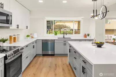 21819 92nd Avenue S, Kent, WA 98031 - Photo 9