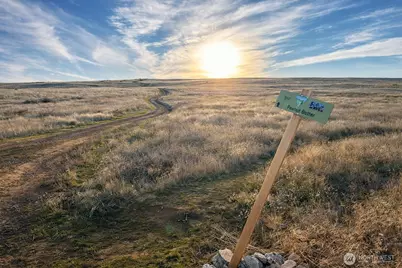 100 Orchard Road, Wapato, WA 98936 - Photo 11