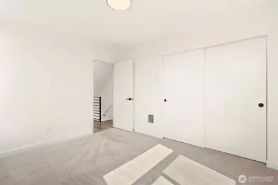 947 NW 56th Street, Seattle, WA 98107 - Photo 9