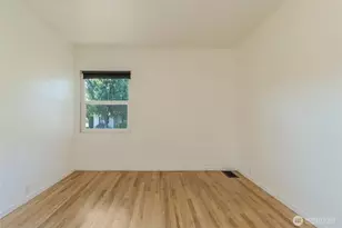 226 SW Davis Ave, College Place, WA 99324 - Photo 13