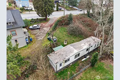 12260 Des Moines Memorial Drive S, Seattle, WA 98168 - Photo 5