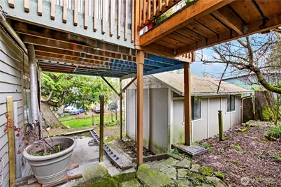 12260 Des Moines Memorial Drive S, Seattle, WA 98168 - Photo 31