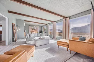 608 Plaza Way, Brewster, WA 98812 - Photo 3