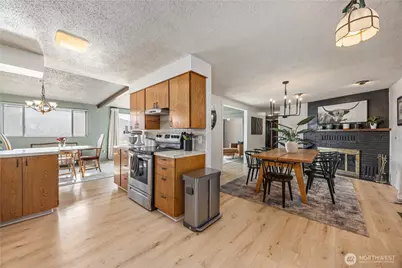 608 Plaza Way, Brewster, WA 98812 - Photo 7