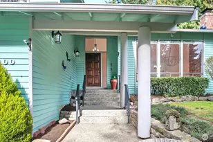 7900 NE Forest Ridge Ln, Bremerton, WA 98311 - Photo 3