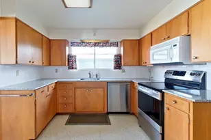 5538 S Norfolk St, Seattle, WA 98118 - Photo 7