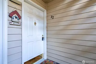 12840 SE 40th Court #B2, Bellevue, WA 98006 - Photo 23