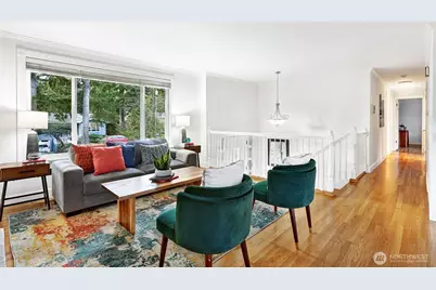 4630 88th Avenue SE, Mercer Island, WA 98040 - Photo 5