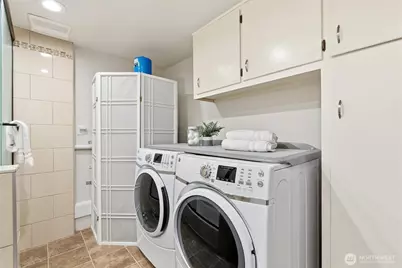 16543 NE 46th Street, Redmond, WA 98052 - Photo 25