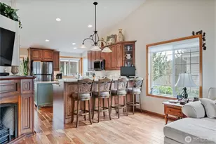 804 Edinburgh Ct, Kelso, WA 98626 - Photo 11