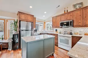 804 Edinburgh Ct, Kelso, WA 98626 - Photo 13