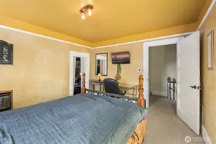 943 23rd Ave, Seattle, WA 98122 - Photo 11