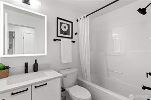 23214 Fitzgerald Rd, Bothell, WA 98021 - Photo 17