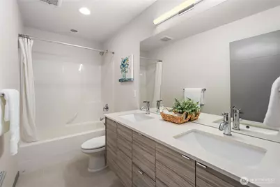 5936 S 36th Avenue #F, Seattle, WA 98118 - Photo 7