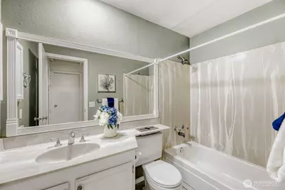 12904 126th Court NE #J302, Kirkland, WA 98034 - Photo 19