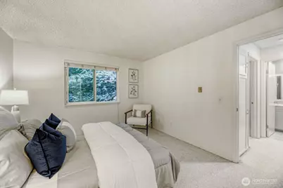 12904 126th Court NE #J302, Kirkland, WA 98034 - Photo 9