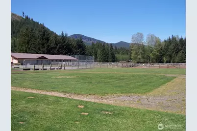 62304 Corral Way E, Greenwater, WA 98022 - Photo 33