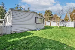 7275 NE Geneva St, Suquamish, WA 98392 - Photo 19