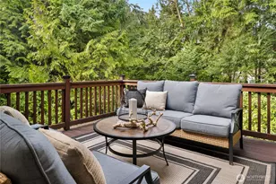 8416 SE 36th St, Mercer Island, WA 98040 - Photo 9