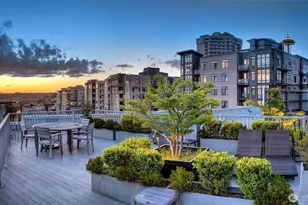 76 Cedar St, Seattle, WA 98121 - Photo 35