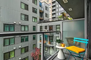 76 Cedar St, Seattle, WA 98121 - Photo 15