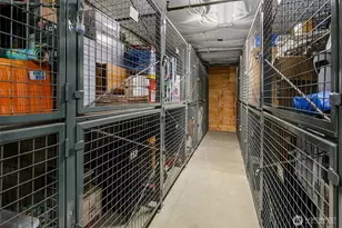 76 Cedar St, Seattle, WA 98121 - Photo 17