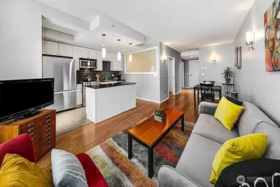 76 Cedar Street #603, Seattle, WA 98121 - Photo 3