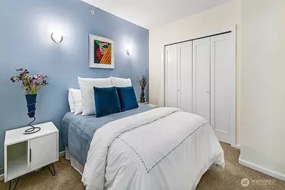 76 Cedar Street #603, Seattle, WA 98121 - Photo 9