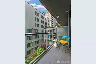 76 Cedar Street #603, Seattle, WA 98121 - Photo 1