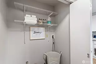 10643 Glen Acres Dr S, Seattle, WA 98168 - Photo 19