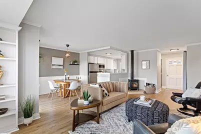 10643 Glen Acres Drive S #10643, Seattle, WA 98168 - Photo 3