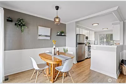 10643 Glen Acres Drive S #10643, Seattle, WA 98168 - Photo 9