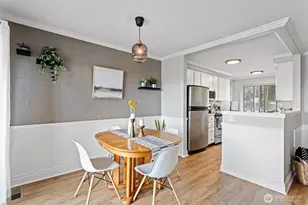 10643 Glen Acres Dr S, Seattle, WA 98168 - Photo 9