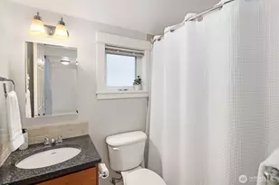 3639 Phinney Ave NE, Seattle, WA 98103 - Photo 19