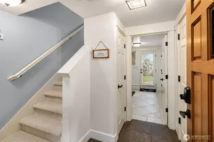 3639 Phinney Ave NE, Seattle, WA 98103 - Photo 23