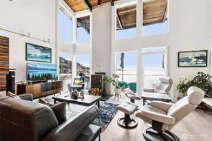 3717 Beach Dr SW, Seattle, WA 98106 - Photo 3