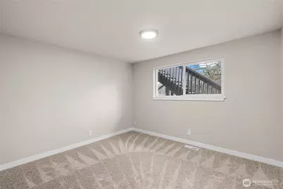 3546 Locust Avenue W, University Place, WA 98466 - Photo 19