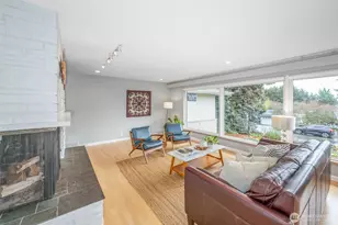 3744 NE 165th St, Lake Forest Park, WA 98155 - Photo 13