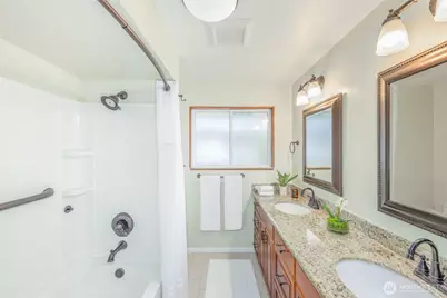 3744 NE 165th Street, Lake Forest Park, WA 98155 - Photo 19