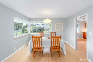 3744 NE 165th St, Lake Forest Park, WA 98155 - Photo 15