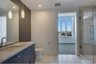 1321 Seneca Street #2202, Seattle, WA 98101 - Photo 9