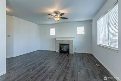 15245 SE Kayla Street SE, Yelm, WA 98597 - Photo 7