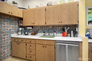 15055 SE 43rd Pl, Bellevue, WA 98006 - Photo 7