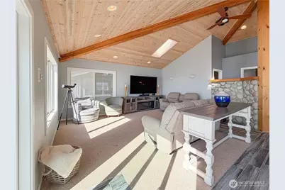 26 H South Beach Drive, Hat Island, WA 98206 - Photo 17