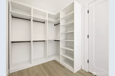 526 N 100th Street, Seattle, WA 98133 - Photo 15